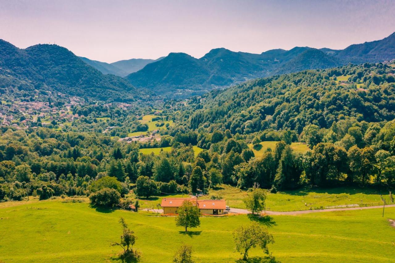 Agriturismo La Cascina B&B ซาน เฟเดเล อินเตลวี ภายนอก รูปภาพ