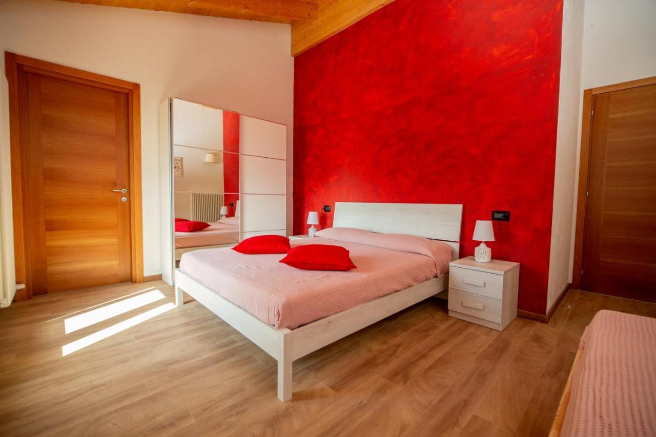 Agriturismo La Cascina B&B ซาน เฟเดเล อินเตลวี ภายนอก รูปภาพ